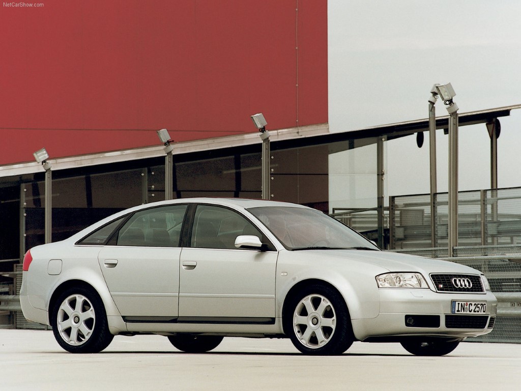 Audi S6 4.2 V8 (Automatic)